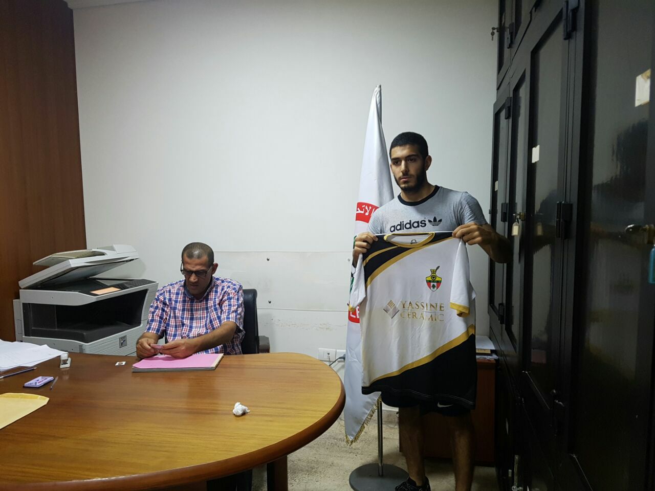 Football Lebanon - حاجو و دحروج إلى ناصر بر إلياس