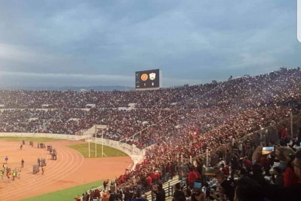 Football Lebanon - مباراة النجمة والحكمة بحضور الجمهور