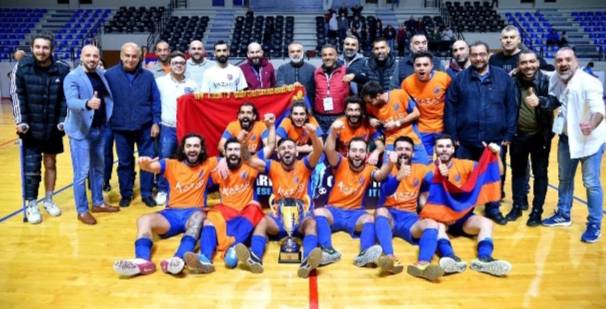 Football Lebanon - الهومنتمن برج حمود بطلاً لدوري الدرجة الثانية لكرة الصالات