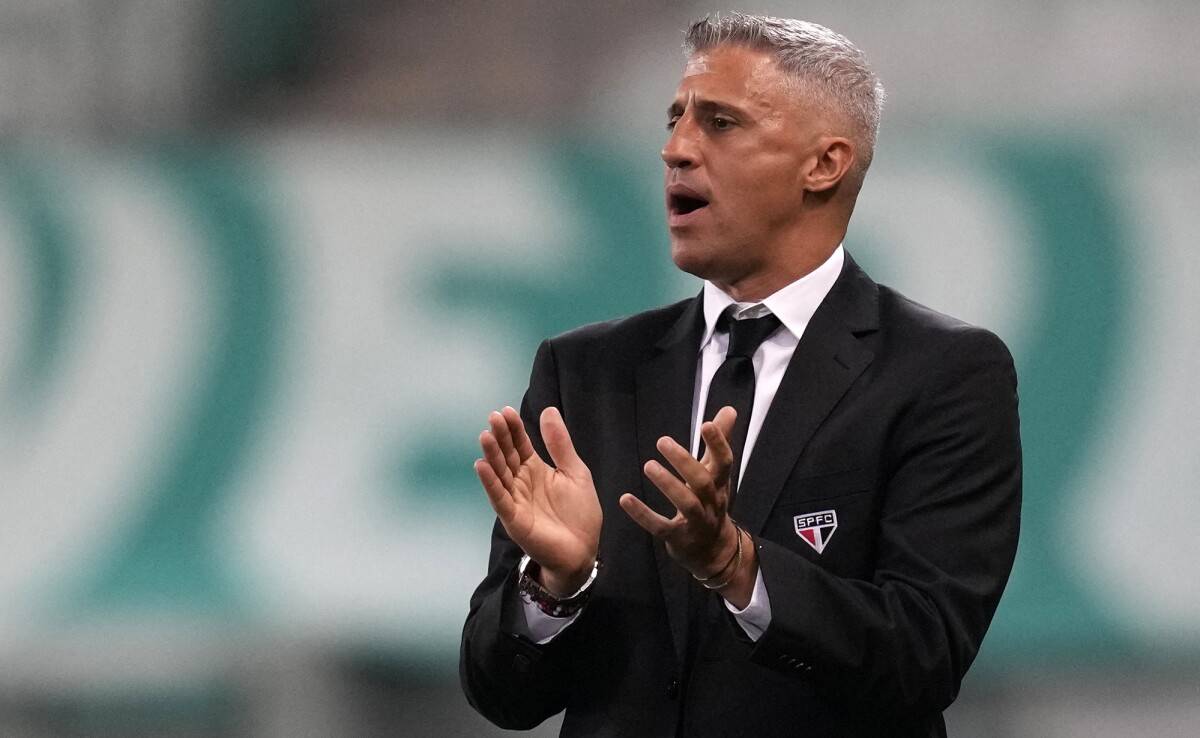 Football Lebanon - نادي الدحيل يعلن التعاقد مع المدرب الأرجنتيني هرنان كريسبو