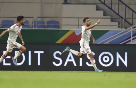 Football Lebanon - الامارات تتأهل الى الملحق آلاسيوي والمنتخب اللبناني في المركز الأخير
