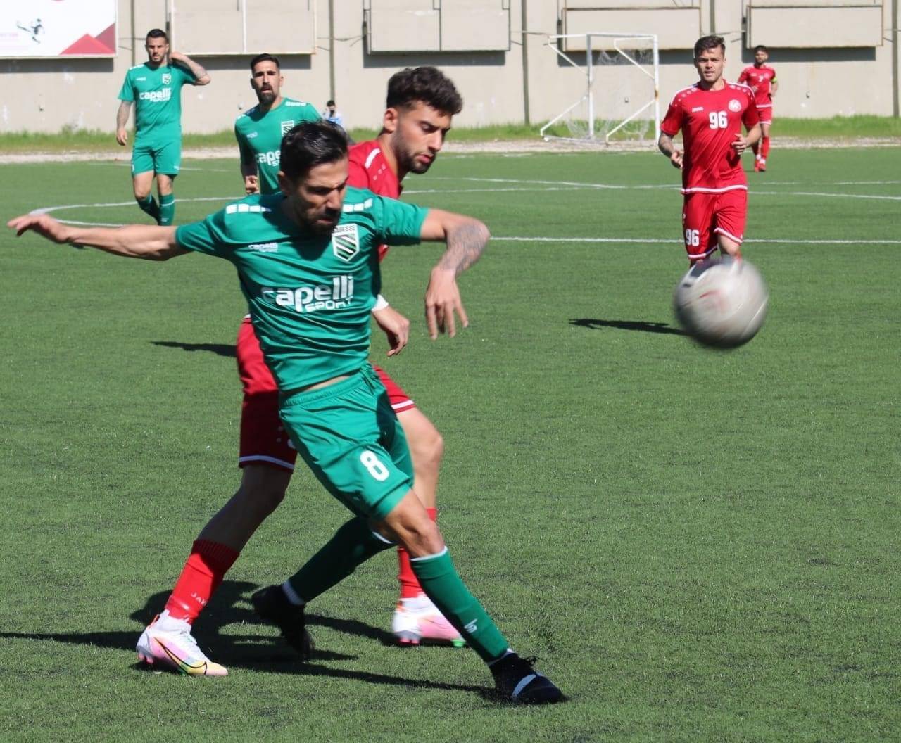 Football Lebanon - فوز الحكمة على الاخاء في سداسية الأواخر