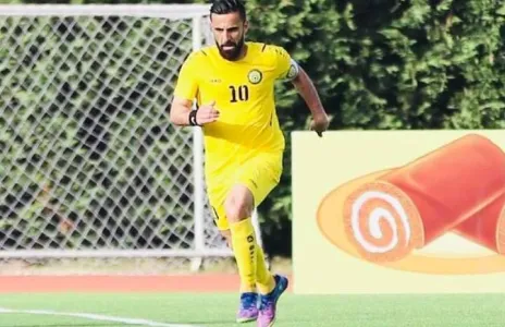 Football Lebanon - عباس عطوي أونيكا يطلق صافرة الإعتزال