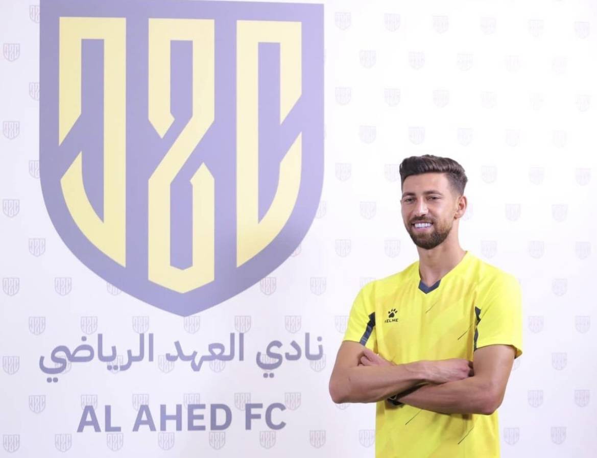 Football Lebanon - رسميا محمود سبليني لاعبا للعهد