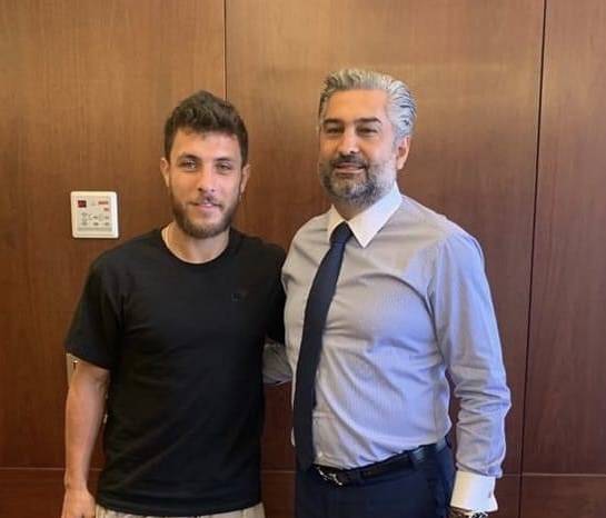 Football Lebanon - تجديد عقد شحادي مع النجمة