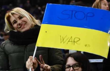 Football Lebanon - الاسكتلندي سونيس | أوكرانيا يجب أن تذهب إلى قطر مباشرة