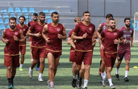 Football Lebanon - تمارين النجمة خلف ابواب مغلقة