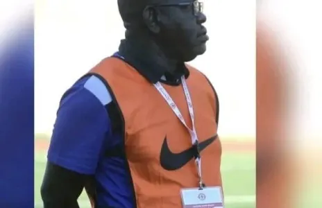 Football Lebanon - طرابلس يشكر صقر ويتفاجئ لإنتقاله الى البرج