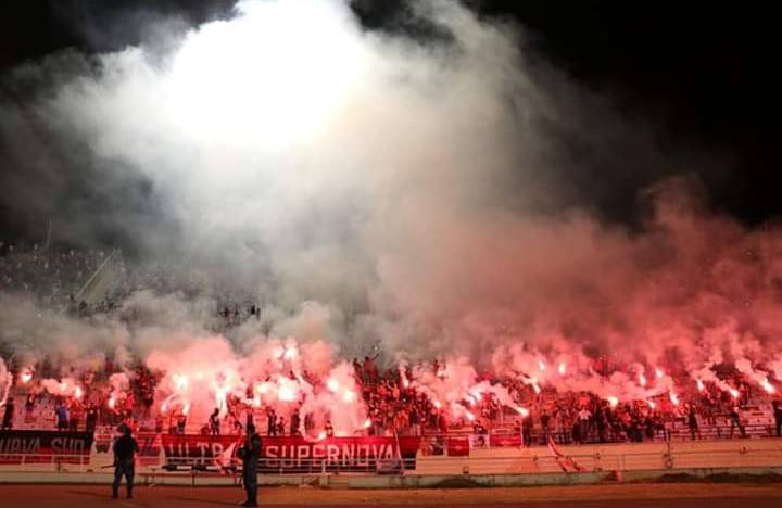 Football Lebanon - الديربي مباراة مثيرة داخل الملعب وخارجه
