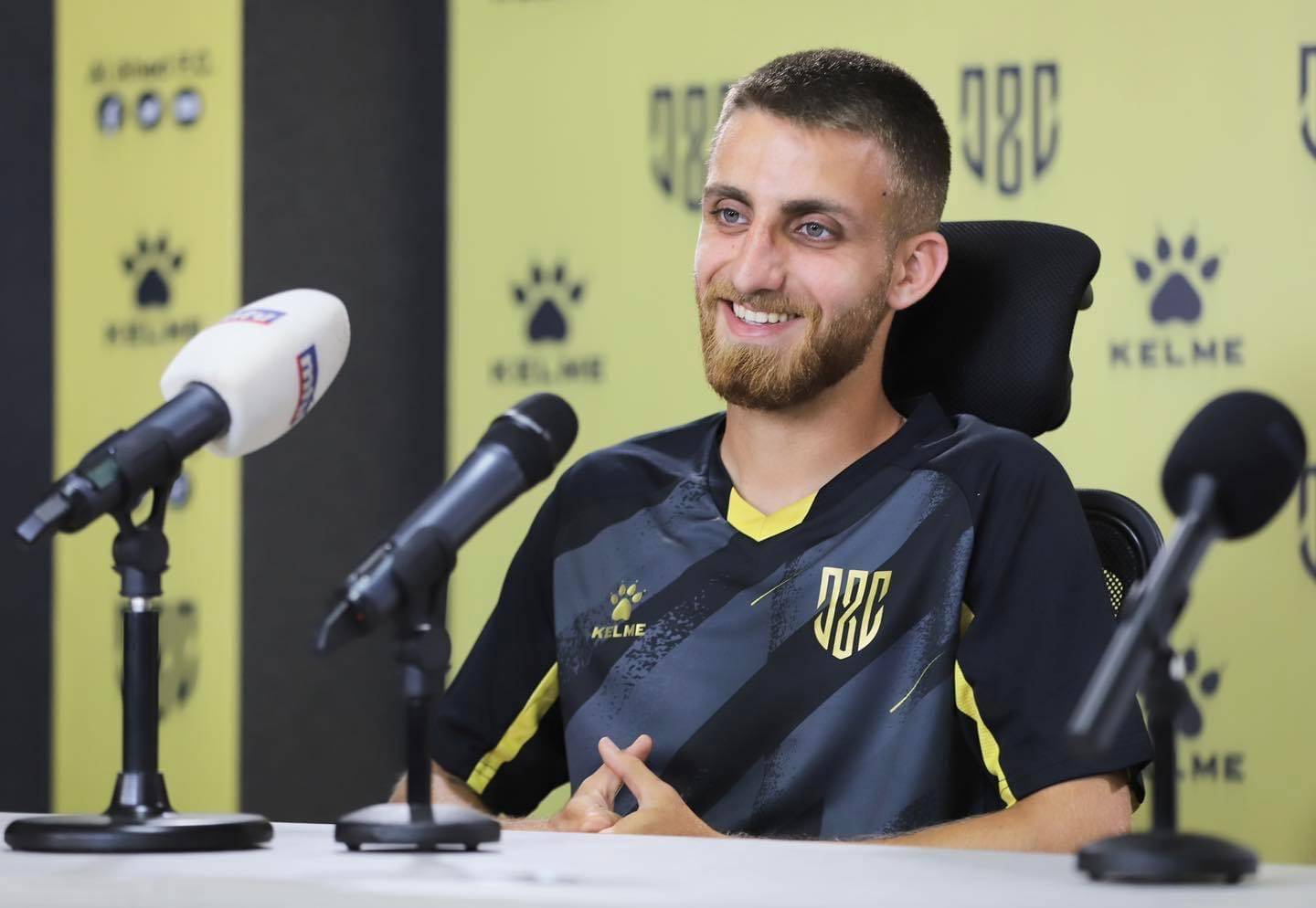 Football Lebanon - صوايا في صفوف العهد