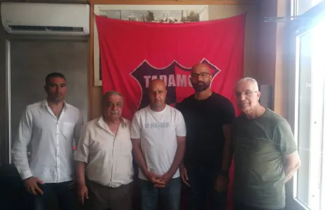 Football Lebanon - مالك حسون مديرا فنيا لنادي التضامن صور