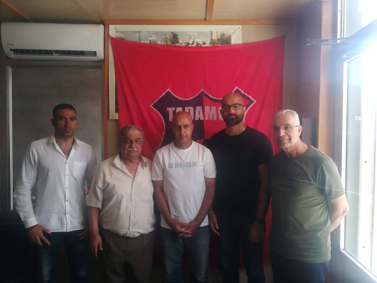 Football Lebanon - مالك حسون مديرا فنيا لنادي التضامن صور