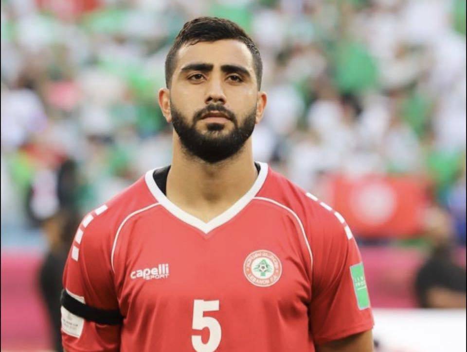 Football Lebanon - جهاد أيوب يقترب من النجمة