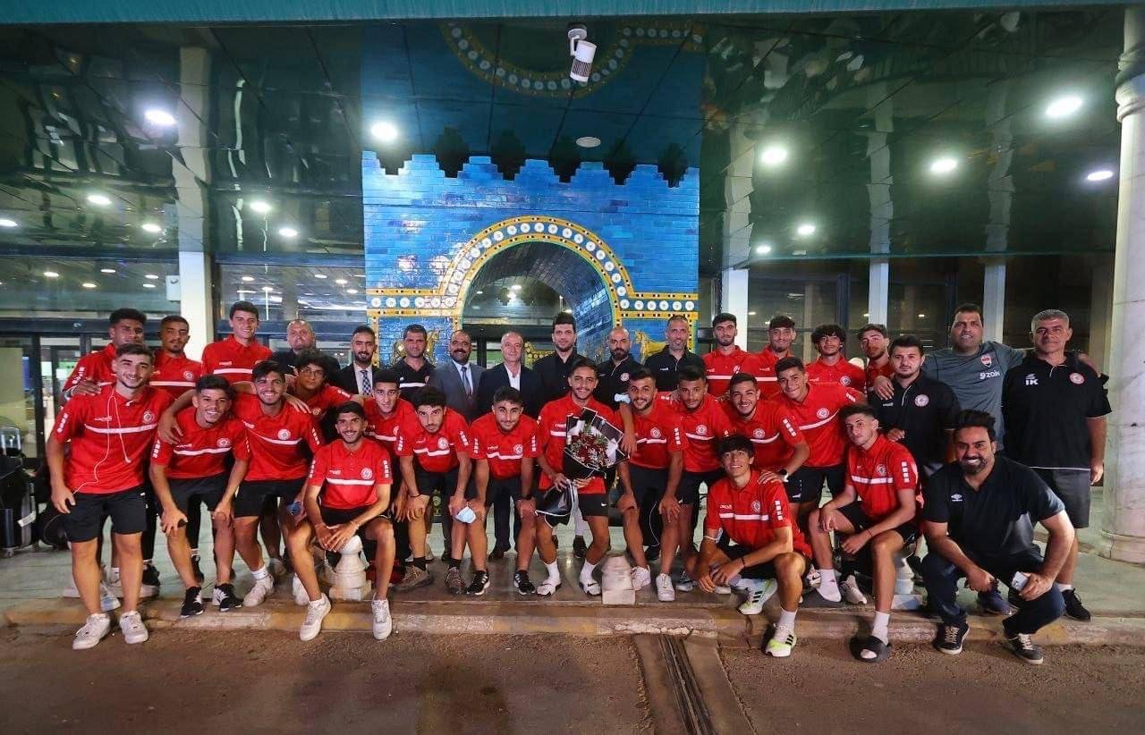 Football Lebanon - وصول منتخب لبنان للشباب إلى بغداد