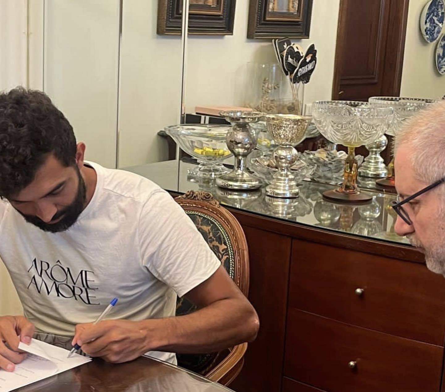 Football Lebanon - الحكمة يتعاقد مع الجنيدي قادما من الأنصار