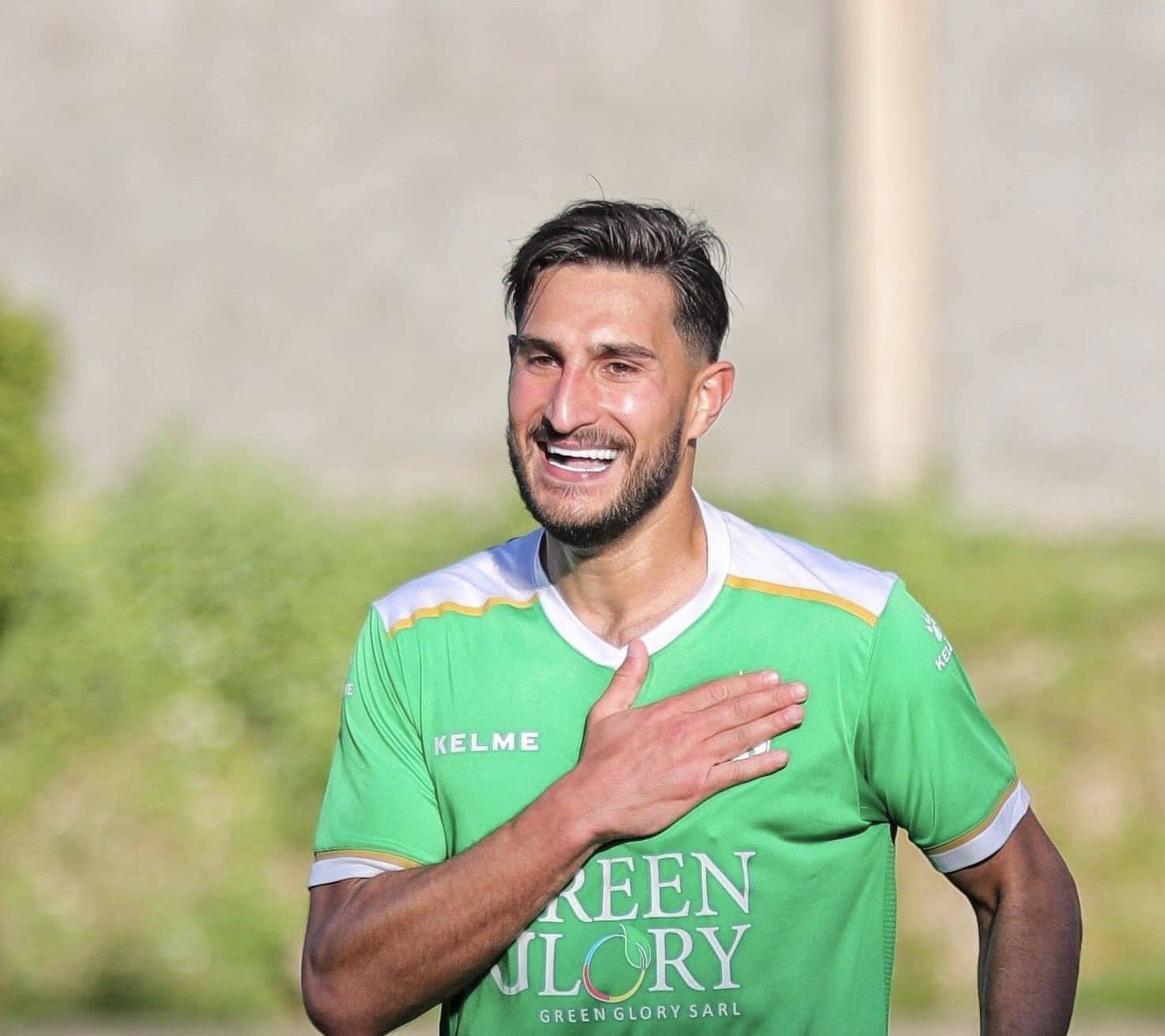 Football Lebanon - وصول درويش إلى مطار بيروت