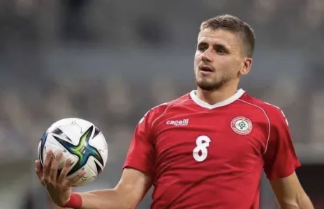 Football Lebanon - ماجد عثمان إلى الدوري الأندونيسي