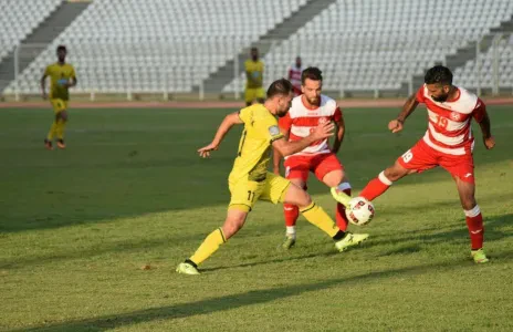 Football Lebanon - الأخاء يمنع العهد من تحقيق فوزه الأول