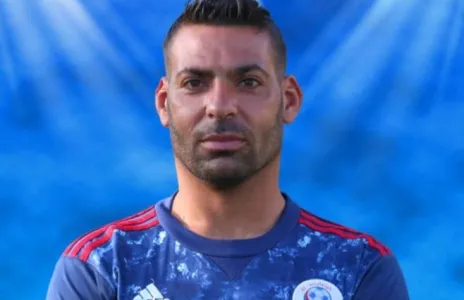 Football Lebanon - أحمد عسيلي يجدد عقده مع سبورتينغ القليلة