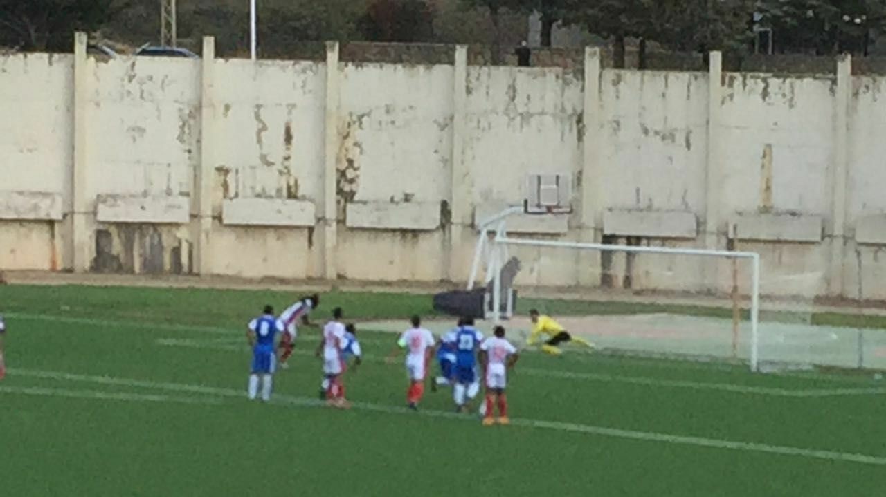 Football Lebanon - الراسينغ يطالب بالتحقيق في احداث مباراة الاصلاح