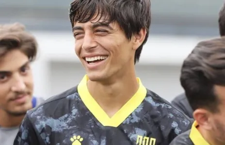 Football Lebanon - ثلاثة لاعبين من العهد الى الاخاء