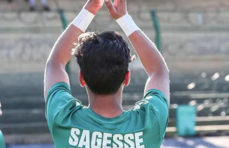 Football Lebanon - ترمس يعتزل كرة القدم