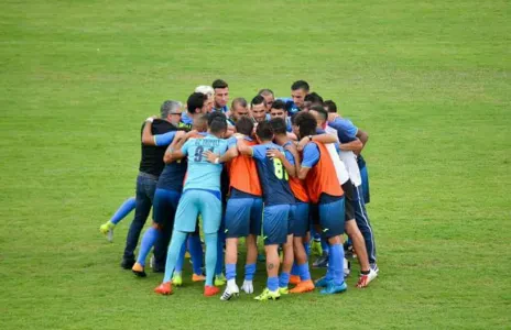 Football Lebanon - طرابلس يقلب الطاولة على الصفاء