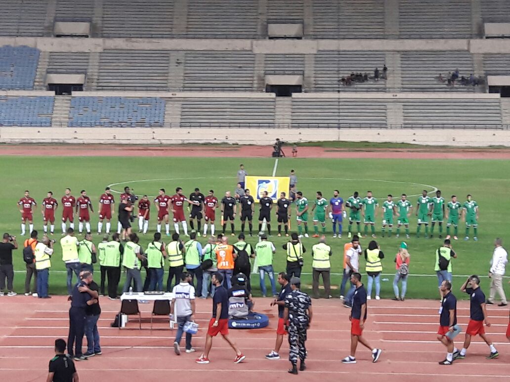 Football Lebanon - عباس حسن يُسقط النجمة أمام الأنصار