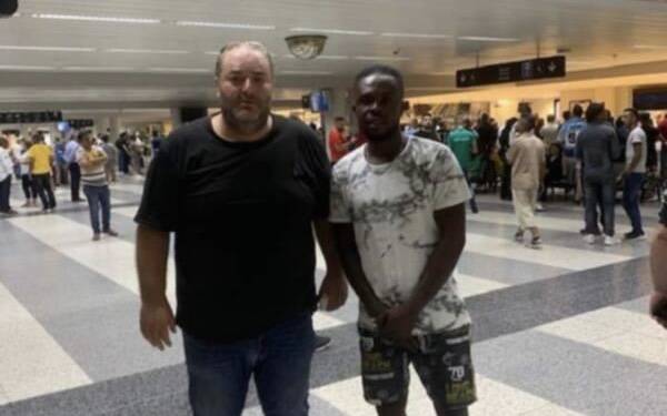 Football Lebanon - البرج يخطف الغاني سارفو من التضامن صور