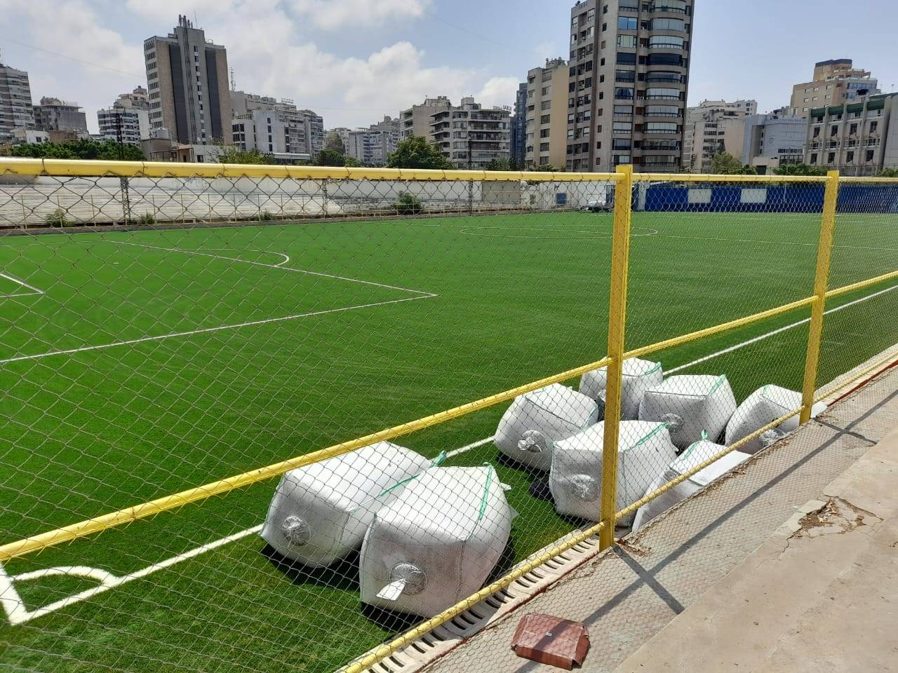 Football Lebanon - وصول "المطاط" إلى ملعب الصفاء