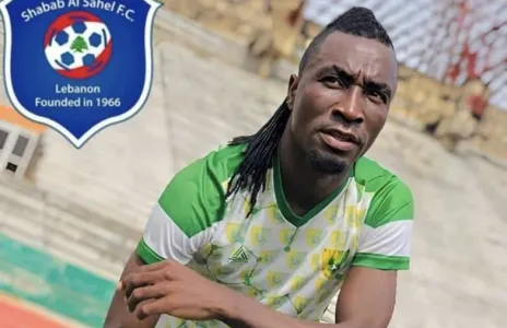 Football Lebanon - شباب الساحل يتعاقد مع المدافع النيجيري ايكيفي