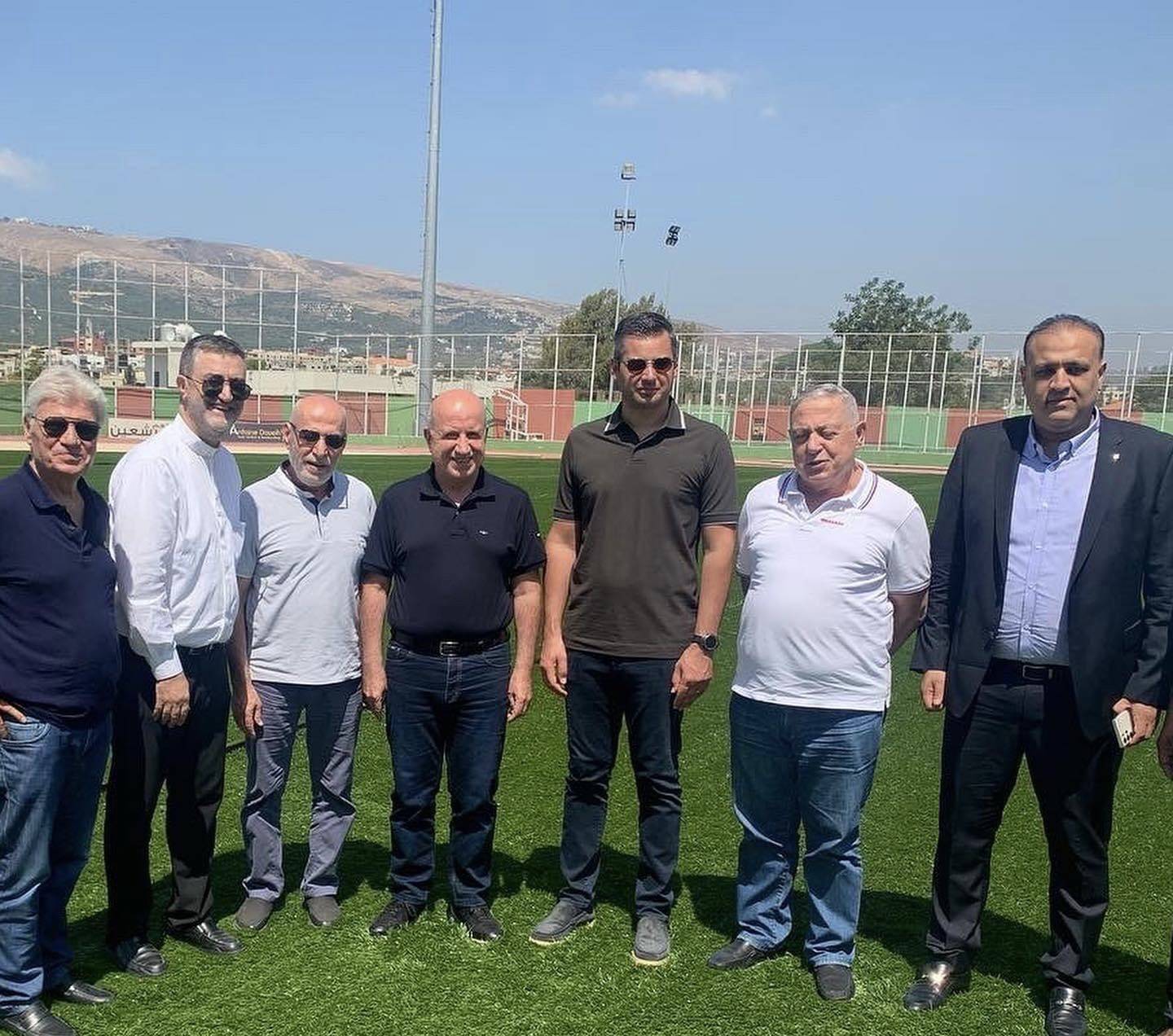 Football Lebanon - رئيس الاتحاد يلتقي النائب فرنجية ورئيس نادي السلام زغرتا