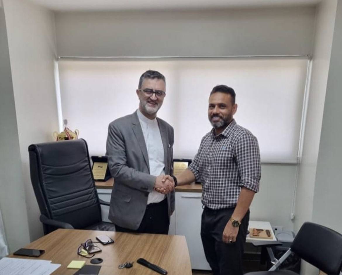 Football Lebanon - السلام زغرتا يتعاقد مع المدربين حيدر وحافظ