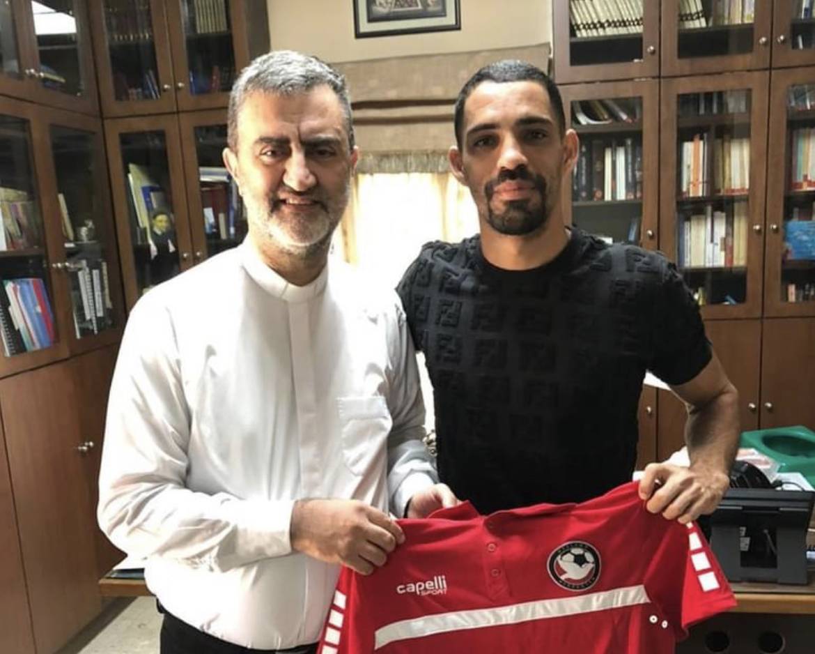 Football Lebanon - السلام زغرتا يتعاقد مع البرازيلي كالاماري