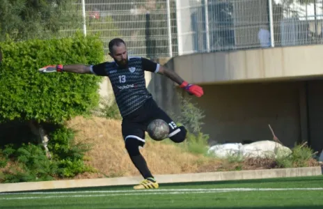 Football Lebanon - الحارس علي شهاب لاعب حر