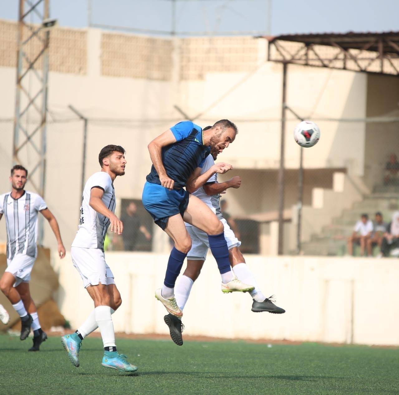 Football Lebanon - تعادل سلبي بين التضامن صور وطرابلس