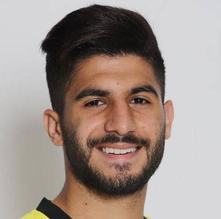 Football Lebanon - عودة علي الحاج إلى العهد