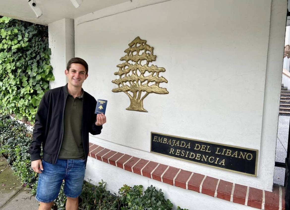 Football Lebanon - لحود يستعيد جنسيته اللبنانية ويعلن جهوزيته