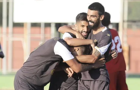 Football Lebanon - فوز العهد على السلام زغرتا