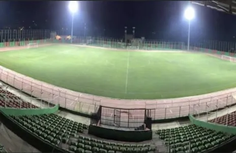 Football Lebanon - السلام زغرتا يستضيف العهد وطرابلس