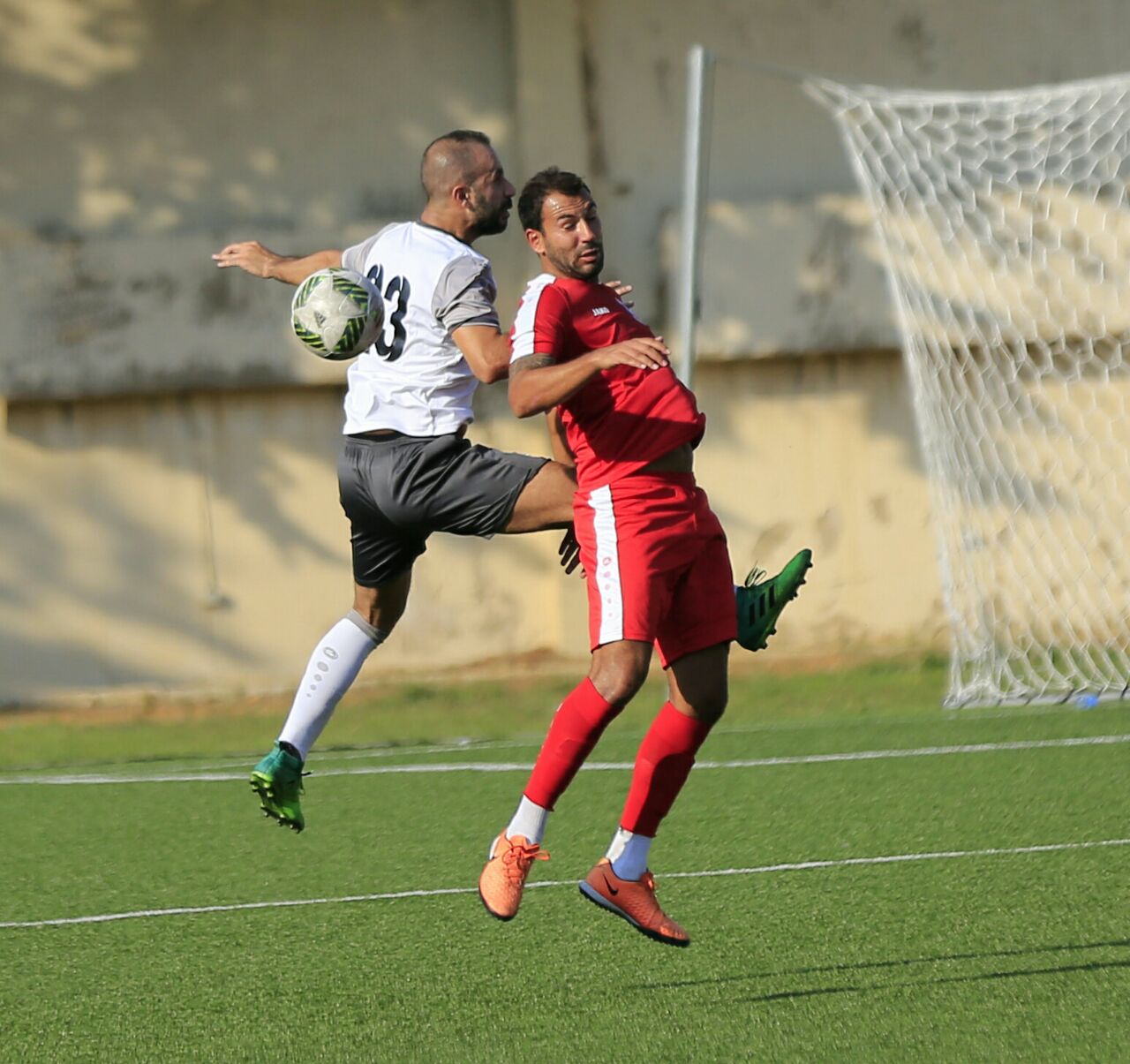 Football Lebanon - التضامن يحقق فوزه الأول في الدوري 