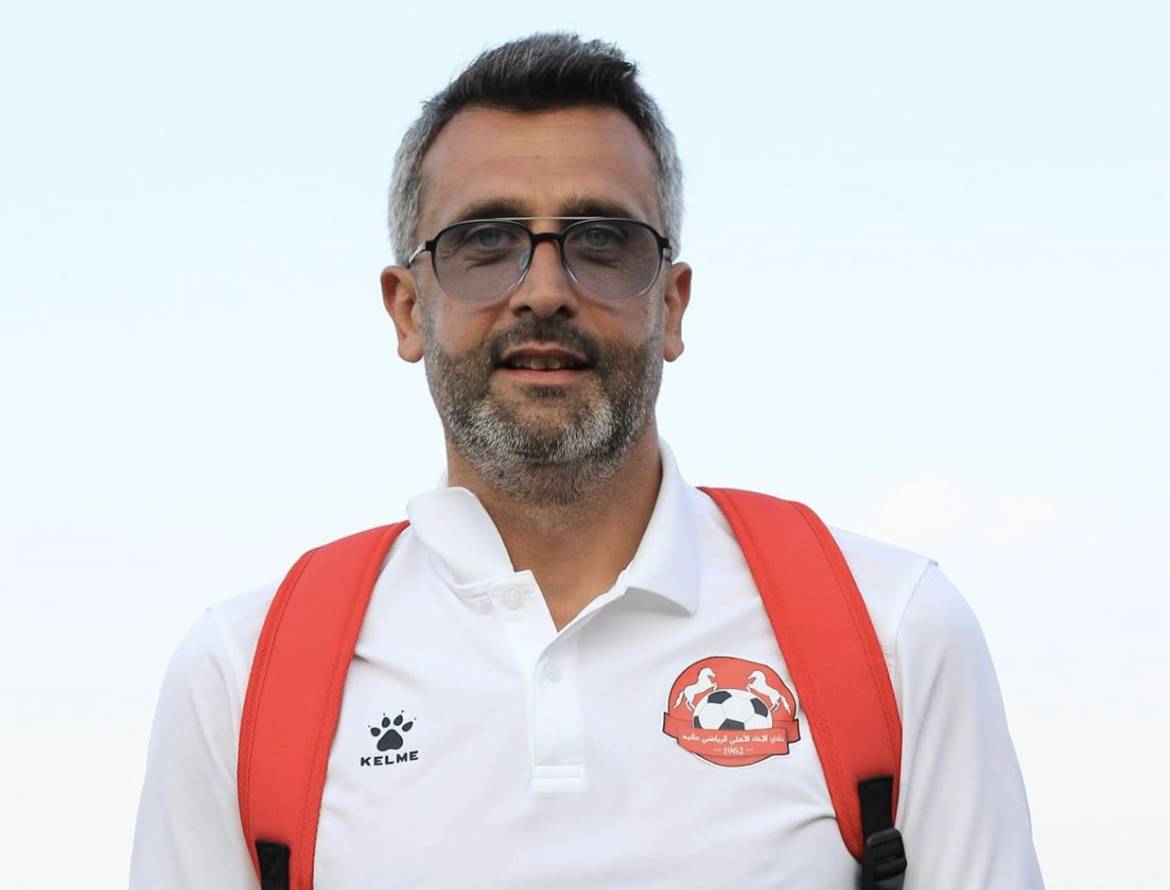 Football Lebanon - استقالة مدرب الإخاء الأهلي عاليه حسين حمدان
