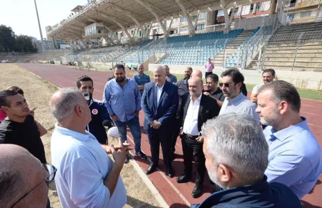 Football Lebanon - لجنة وزارة الشباب والرياضة تزور المدينة الرياضية والملعب البلدي
