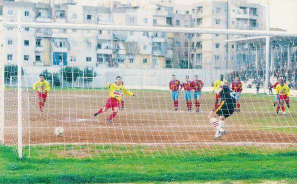 Football Lebanon - حكاية صورة | النجمة يهزم الصفاء على ملعب برج حمود