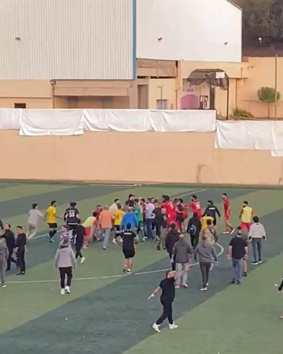 Football Lebanon - تغريم بنت جبيل وايقاف لاعبين