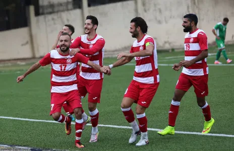 Football Lebanon - الأخاء يحقق المفاجئة بتخطيه الأنصار