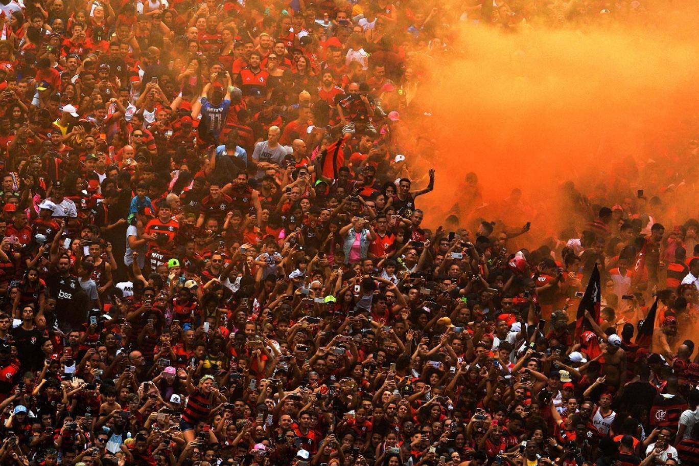 Football Lebanon - شعب كرة القدم... شعب الحياة