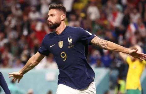 Football Lebanon - جيرو يُعادل رقم هنري كهداف تاريخي لمنتخب فرنسا