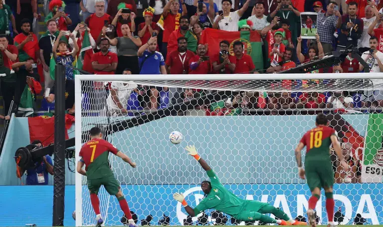 Football Lebanon - رونالدو ورفاقه يحبطون الطموح الغاني ويحققون فوزًا مثيرًا