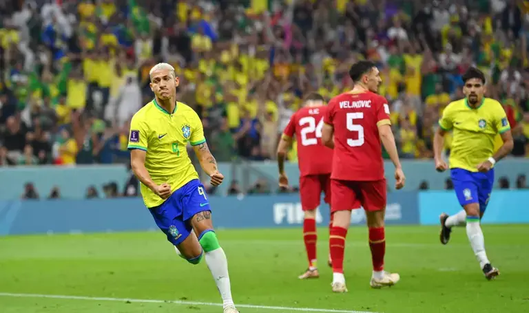 Football Lebanon - البرازيل تُنهي صمود صربيا بفضل ريتشارليسون